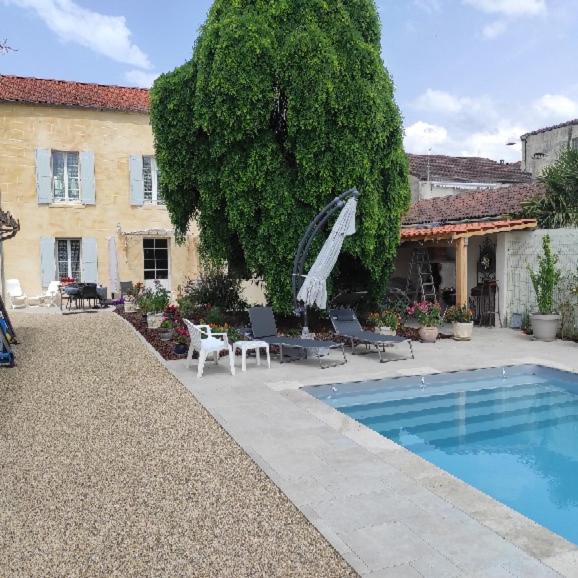 L'Acacia Bed and Breakfast Bergerac Exteriör bild